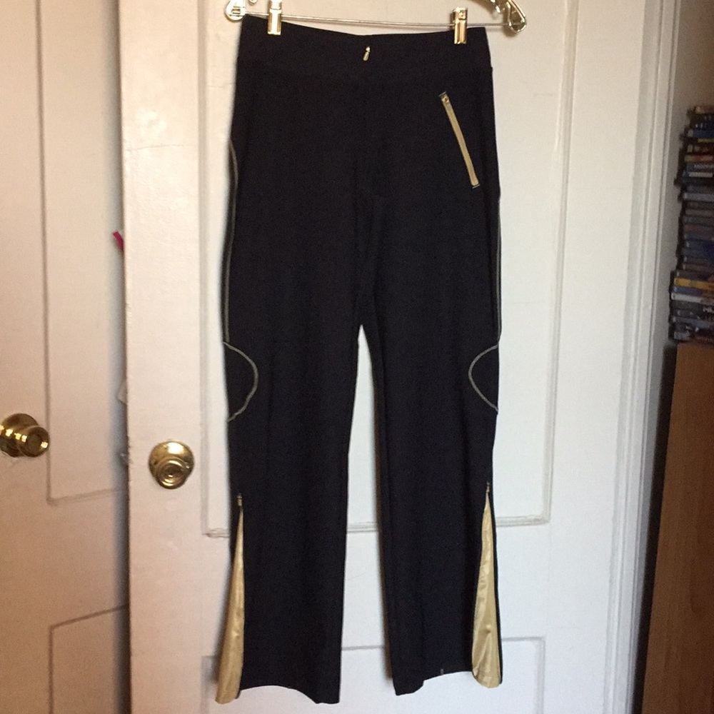 NWOT Nike sports pants